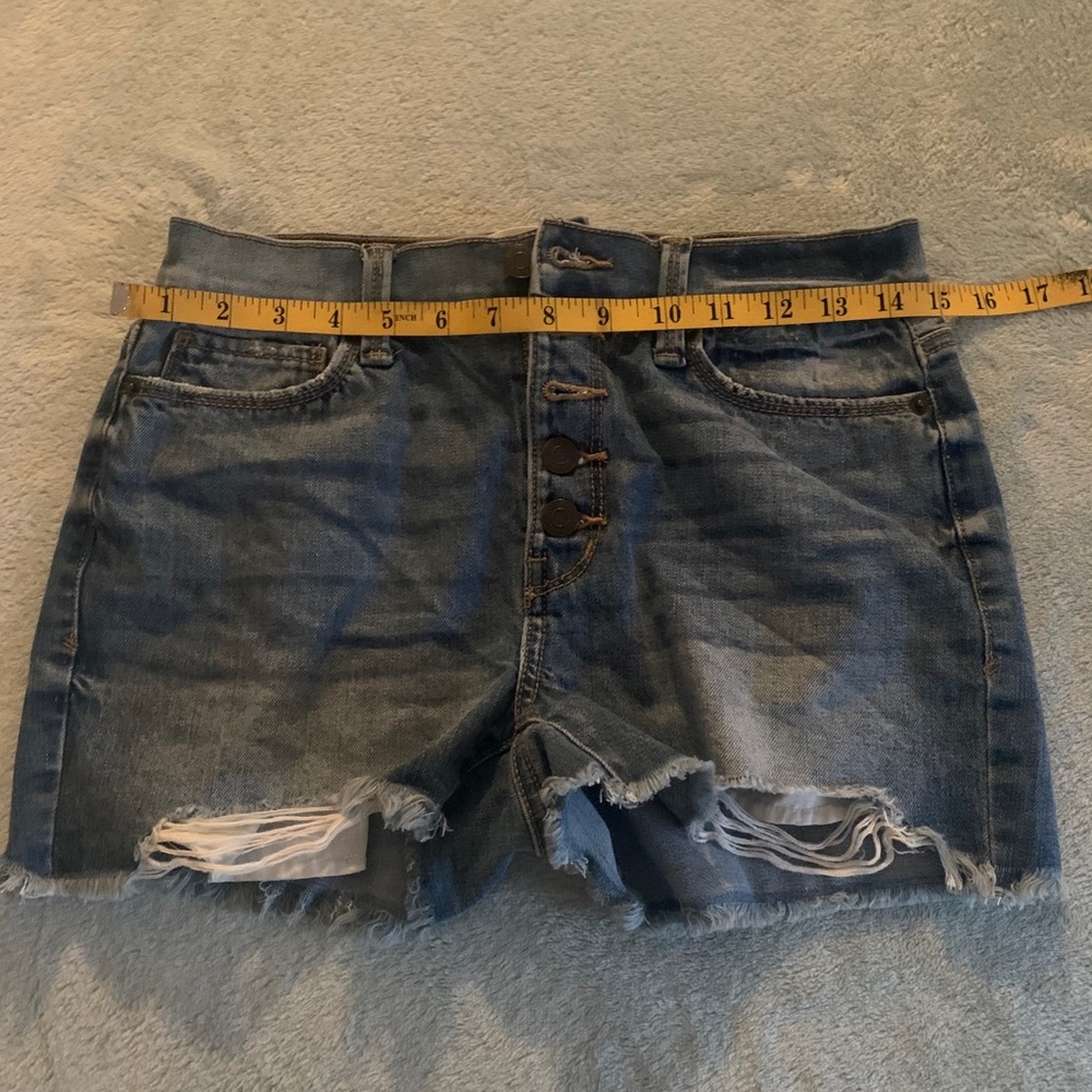 NWT-Mudd High- Rise Shorts - Picture 4 of 5